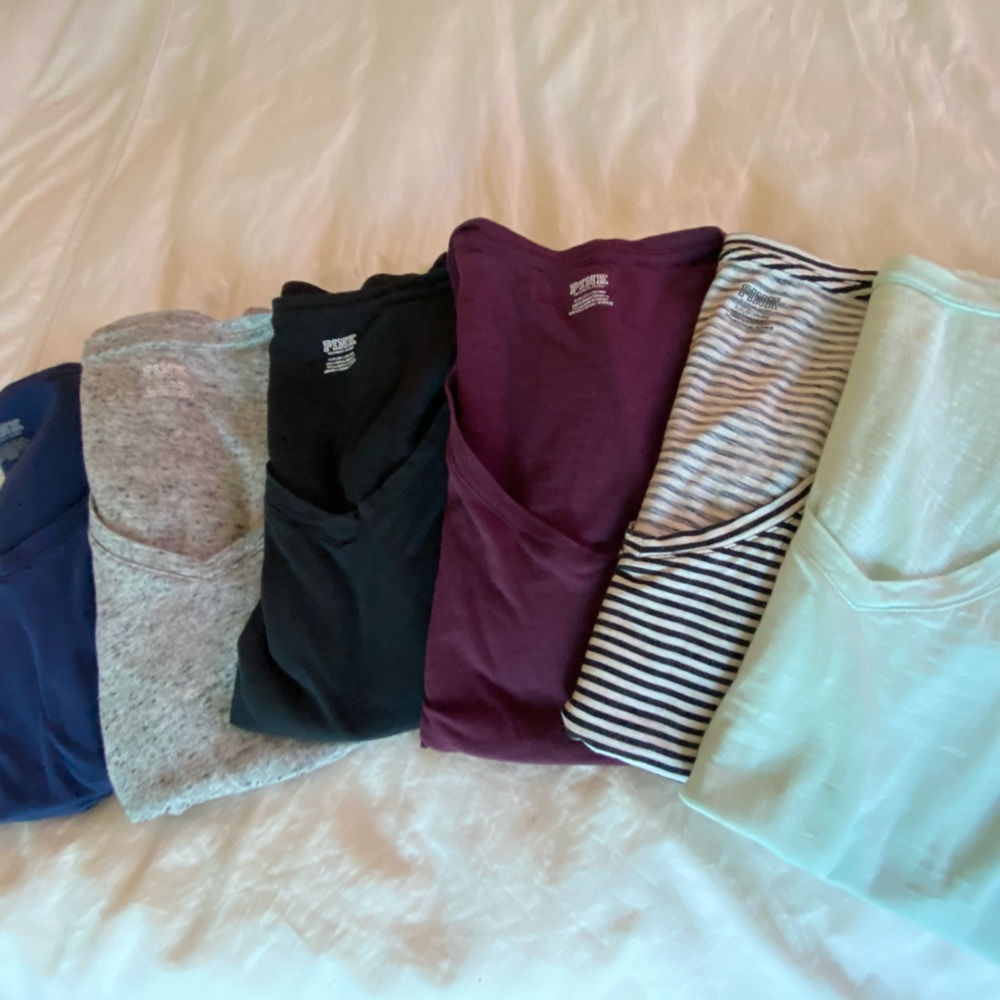 Victoria’s Secret Pink vneck t-shirt bundle lot
